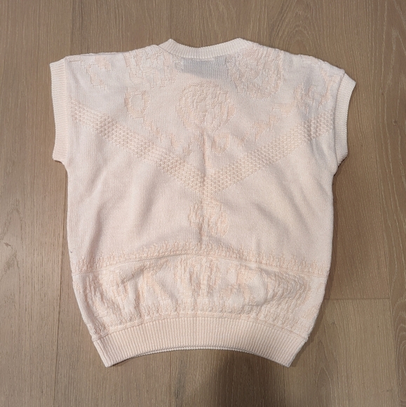Sleeveless Knit Sweater in Light Peach - Picture 5 of 5